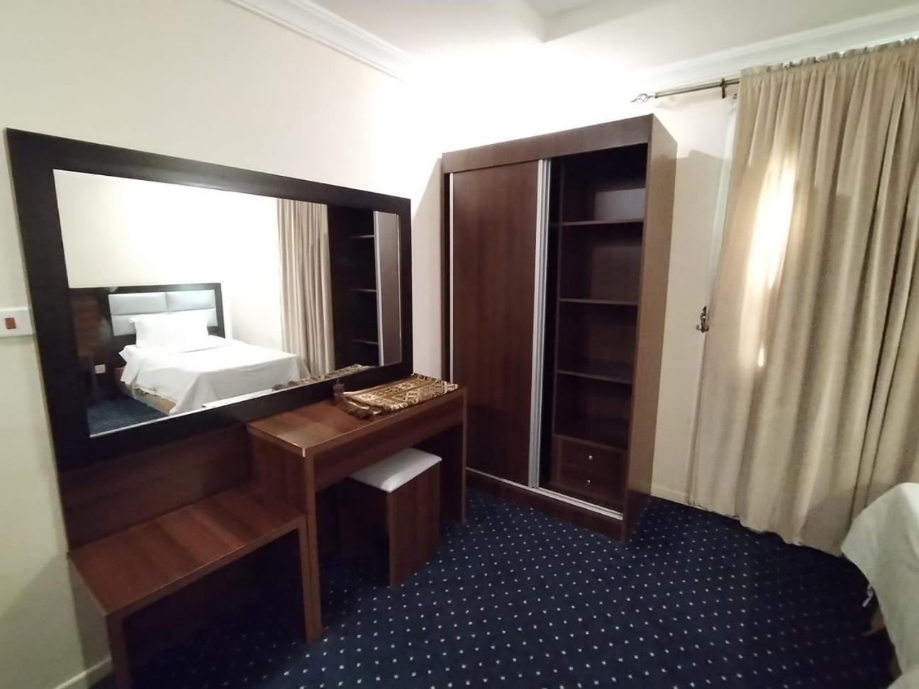 فندق الفرسان المتحدة فرع الفيصلية Aparthotel Jidá Exterior foto