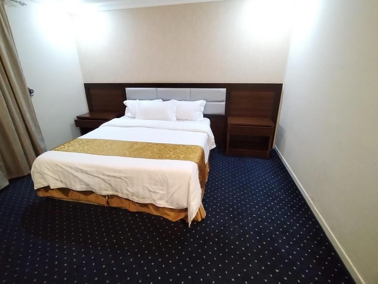 فندق الفرسان المتحدة فرع الفيصلية Aparthotel Jidá Exterior foto