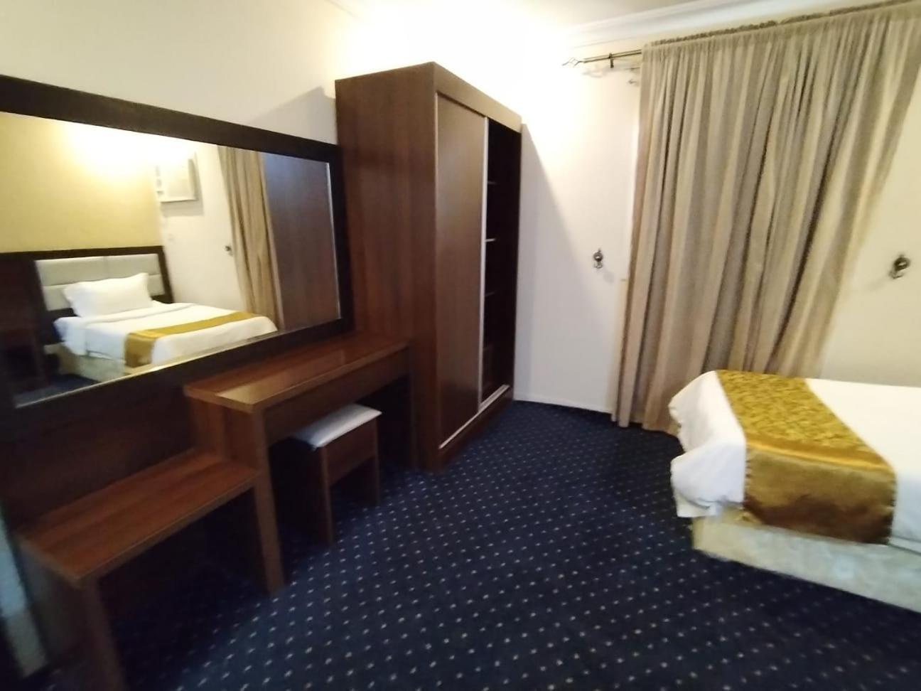فندق الفرسان المتحدة فرع الفيصلية Aparthotel Jidá Exterior foto